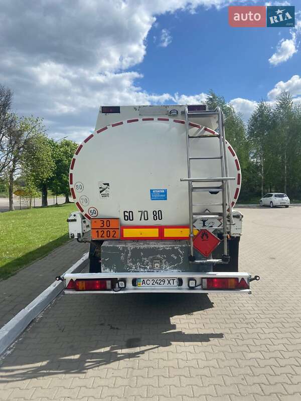 Цистерна Merceron M 1998 в Луцке