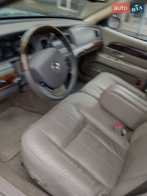 Седан Mercury Grand Marquis 2010 в Киеве