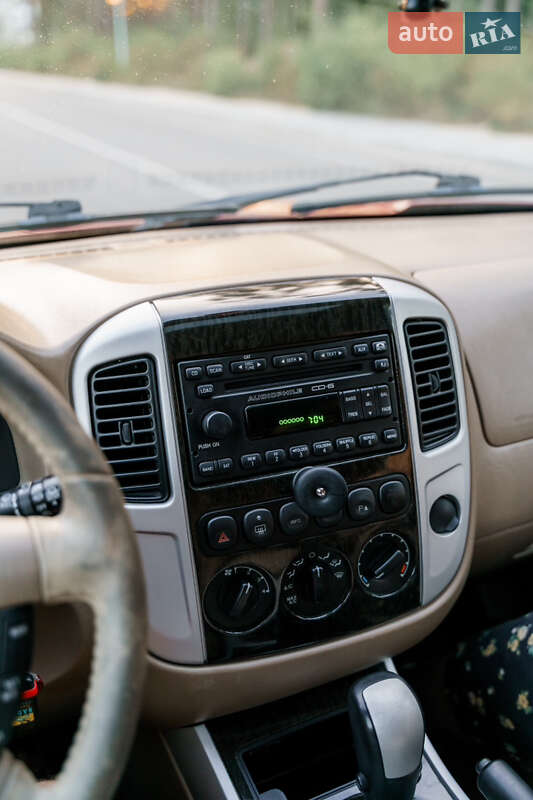 Позашляховик / Кросовер Mercury Mariner 2007 в Житомирі