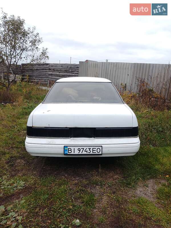 Седан Mercury Sable 1990 в Киеве