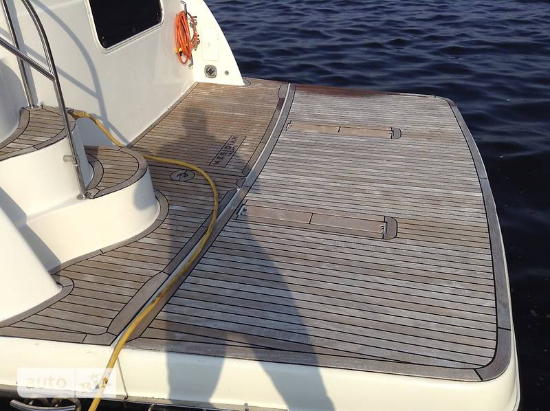 Моторная яхта Meridian 441 2007 в Киеве