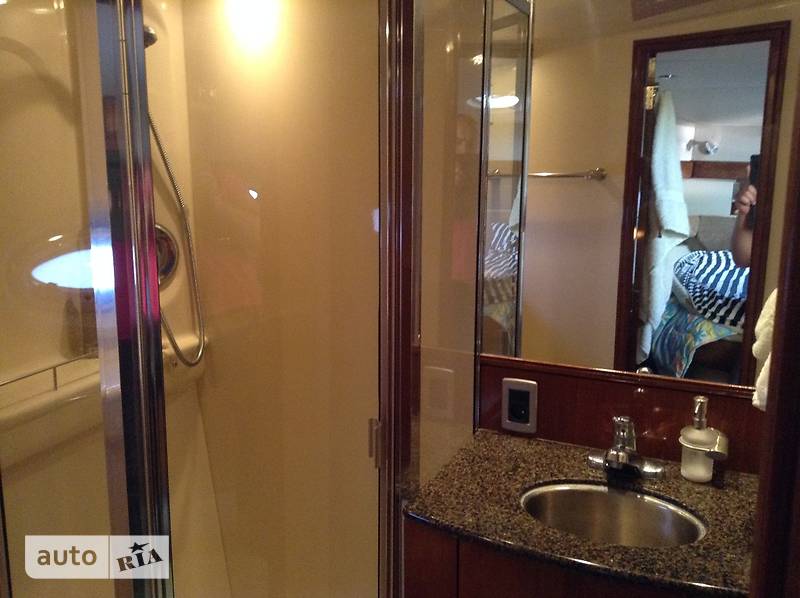 Моторная яхта Meridian 441 2007 в Киеве