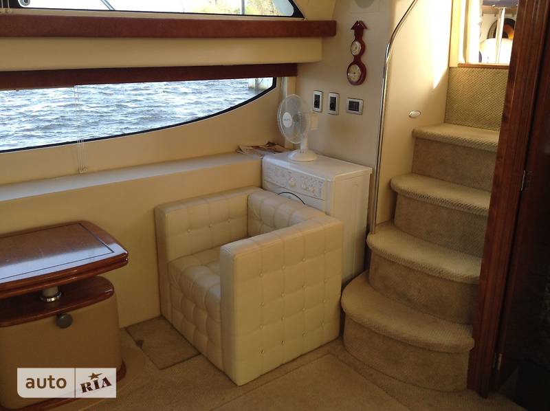 Моторная яхта Meridian 441 2007 в Киеве