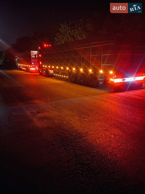 Зерновоз - полуприцеп Merker M 300 2006 в Березанке