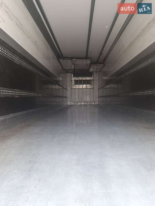 Рефрижератор полуприцеп Merker M 300 2013 в Одессе