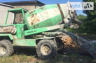 Бетономешалка (Миксер) Merlo DBM 1988 в 