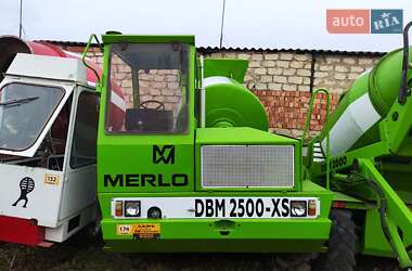 Бетономешалка (Миксер) Merlo DBM 1997 в 