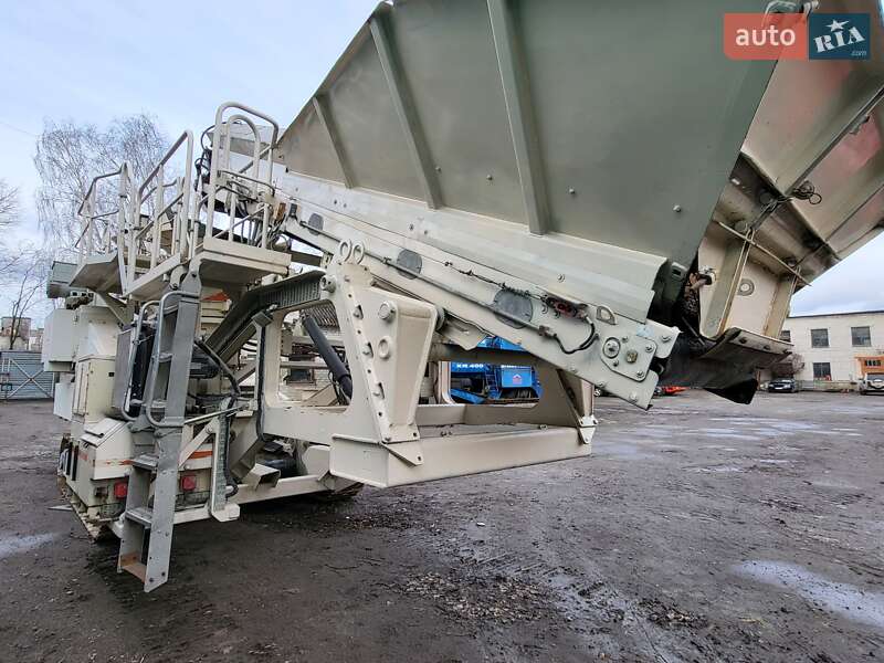 Дробарка (дробильна установка) Metso Minerals Lokotrack 2015 в Києві