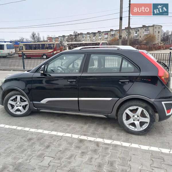Хэтчбек MG 3 Cross 2013 в Калуше фото 7 Хэтчбек MG 3 Cross 2013 в Калуше