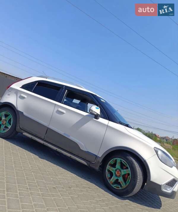 Хетчбек MG 3 Cross 2013 в Одесі фото 13 Хетчбек MG 3 Cross 2013 в Одесі