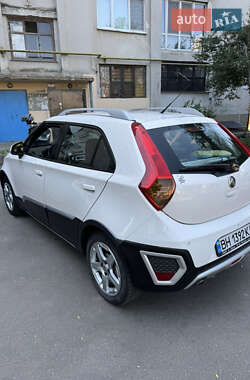 Хэтчбек MG 3 Cross 2014 в 