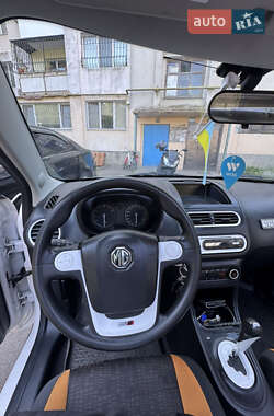 Хэтчбек MG 3 Cross 2014 в 