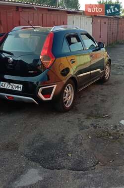 Хэтчбек MG 3 Cross 2014 в 