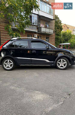 Хэтчбек MG 3 Cross 2014 в 