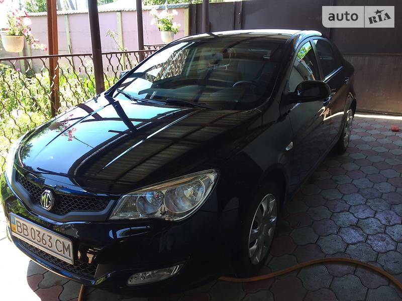 Седан MG 350 2012 в Троїцькому