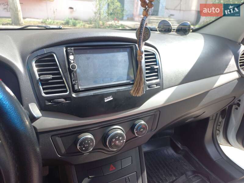 Седан MG 350 2013 в Херсоне