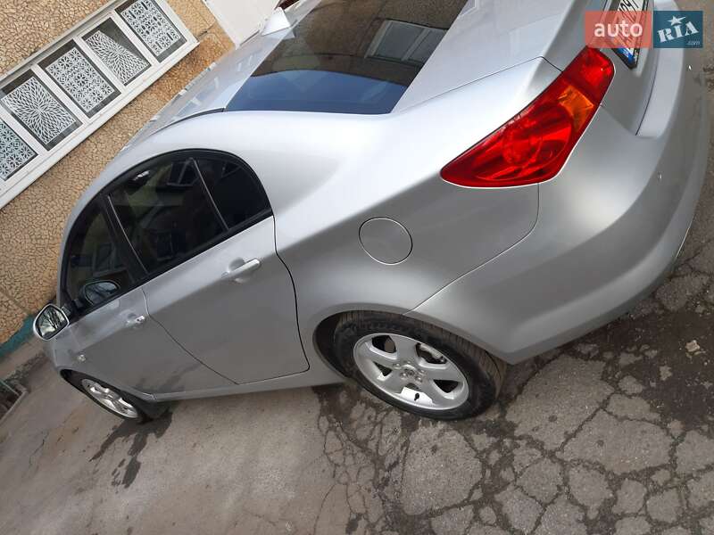 Седан MG 350 2012 в Кривому Розі