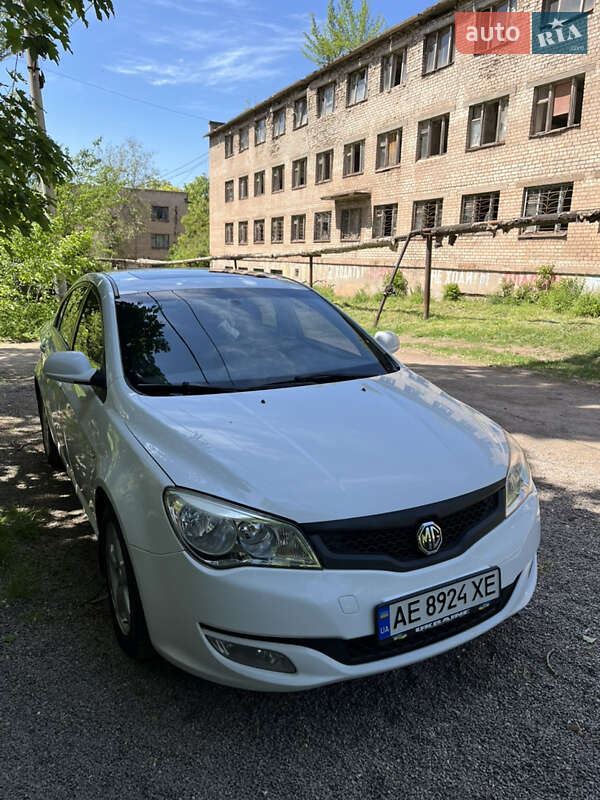 Седан MG 350 2012 в 