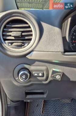 Седан MG 350 2012 в 