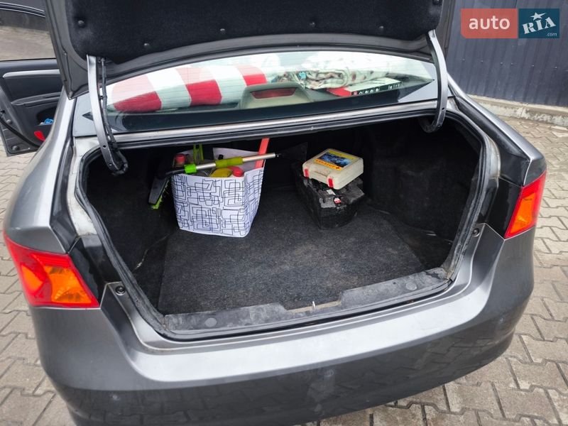 Седан MG 350 2012 в Львове