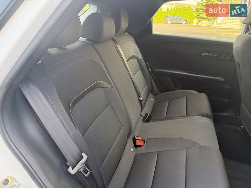 Хетчбек MG 4 2023 в Шептицькому фото 35 Хетчбек MG 4 2023 в Шептицькому