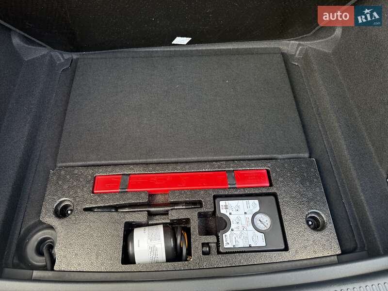 Хетчбек MG 4 2023 в Шептицькому фото 42 Хетчбек MG 4 2023 в Шептицькому