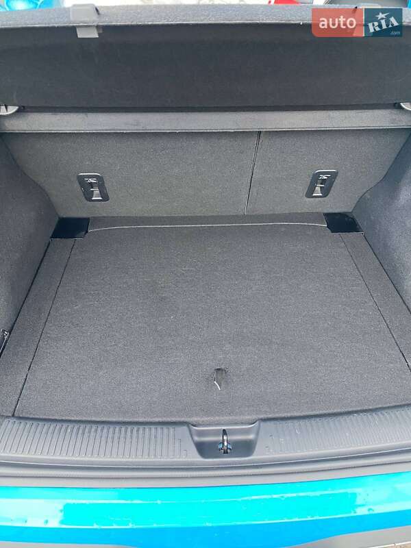 Хетчбек MG 4 2023 в Києві фото 19 Хетчбек MG 4 2023 в Києві