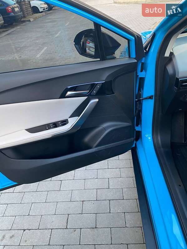 Хетчбек MG 4 2023 в Києві фото 32 Хетчбек MG 4 2023 в Києві