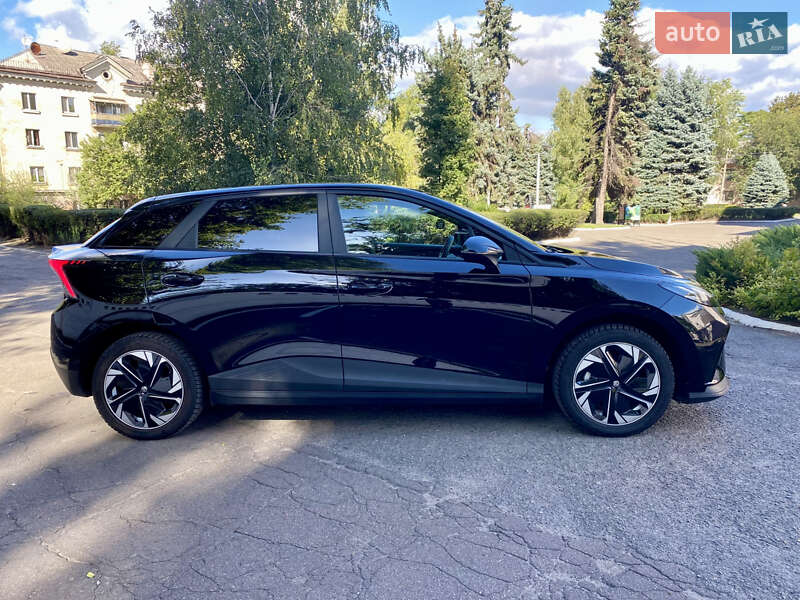 Хэтчбек MG 4 2023 в Каменском