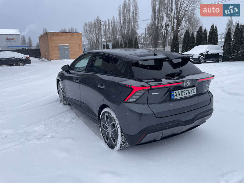 Хэтчбек MG 4 2023 в Киеве