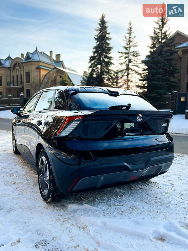 Хэтчбек MG 4 2023 в Киеве