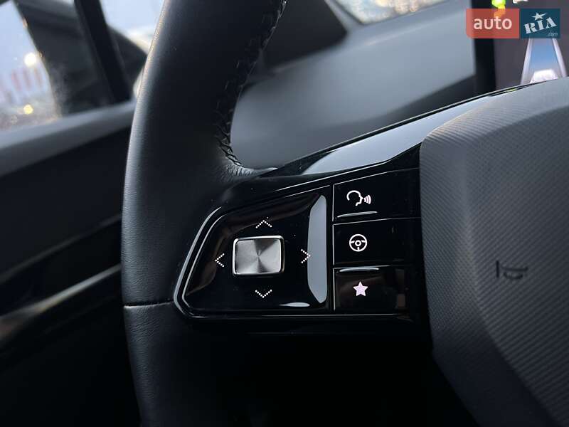 Хэтчбек MG 4 2023 в Киеве