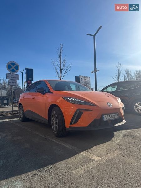 Хетчбек MG 4 2023 в Києві фото 2 Хетчбек MG 4 2023 в Києві