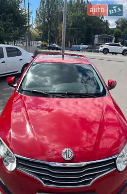 Седан MG 550 2012 в 