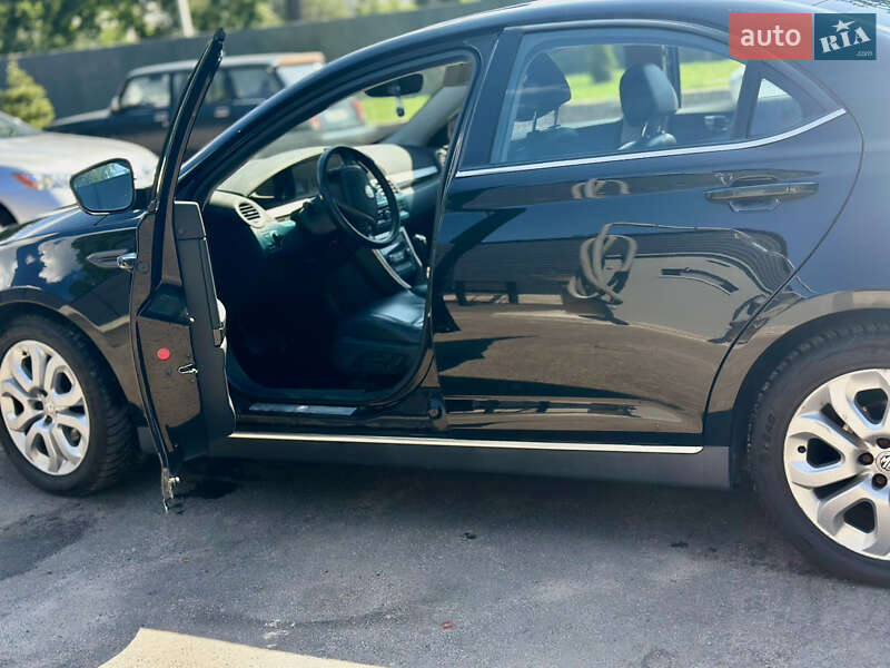 MG 550 2012