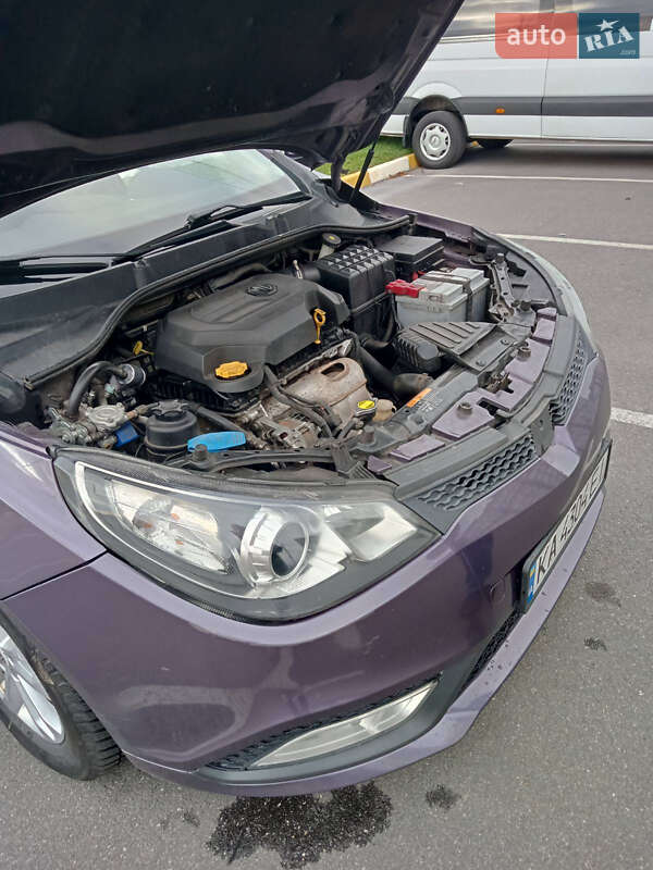 Хэтчбек MG 5 2013 в Киеве