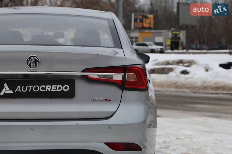 Седан MG 5 2022 в Києві фото 8 Седан MG 5 2022 в Києві