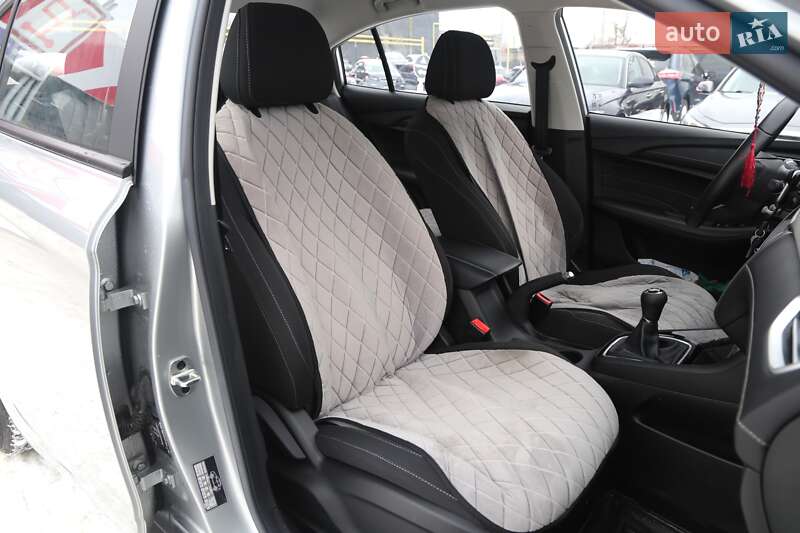 Седан MG 5 2022 в Києві фото 12 Седан MG 5 2022 в Києві