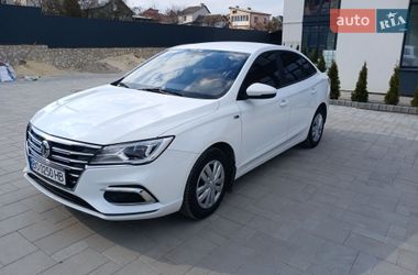 Седан MG 5 2021 в Тернополе