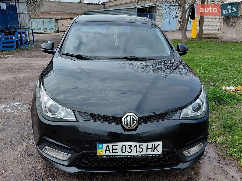 Хэтчбек MG 5 2013 в Верхнеднепровске фото Хэтчбек MG 5 2013 в Верхнеднепровске
