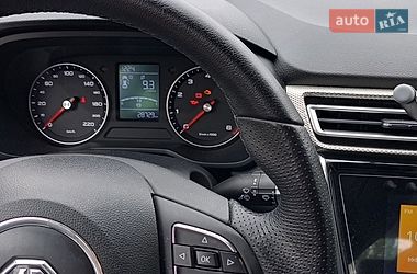 Седан MG 5 2022 в Киеве