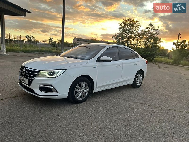 MG 5 2022