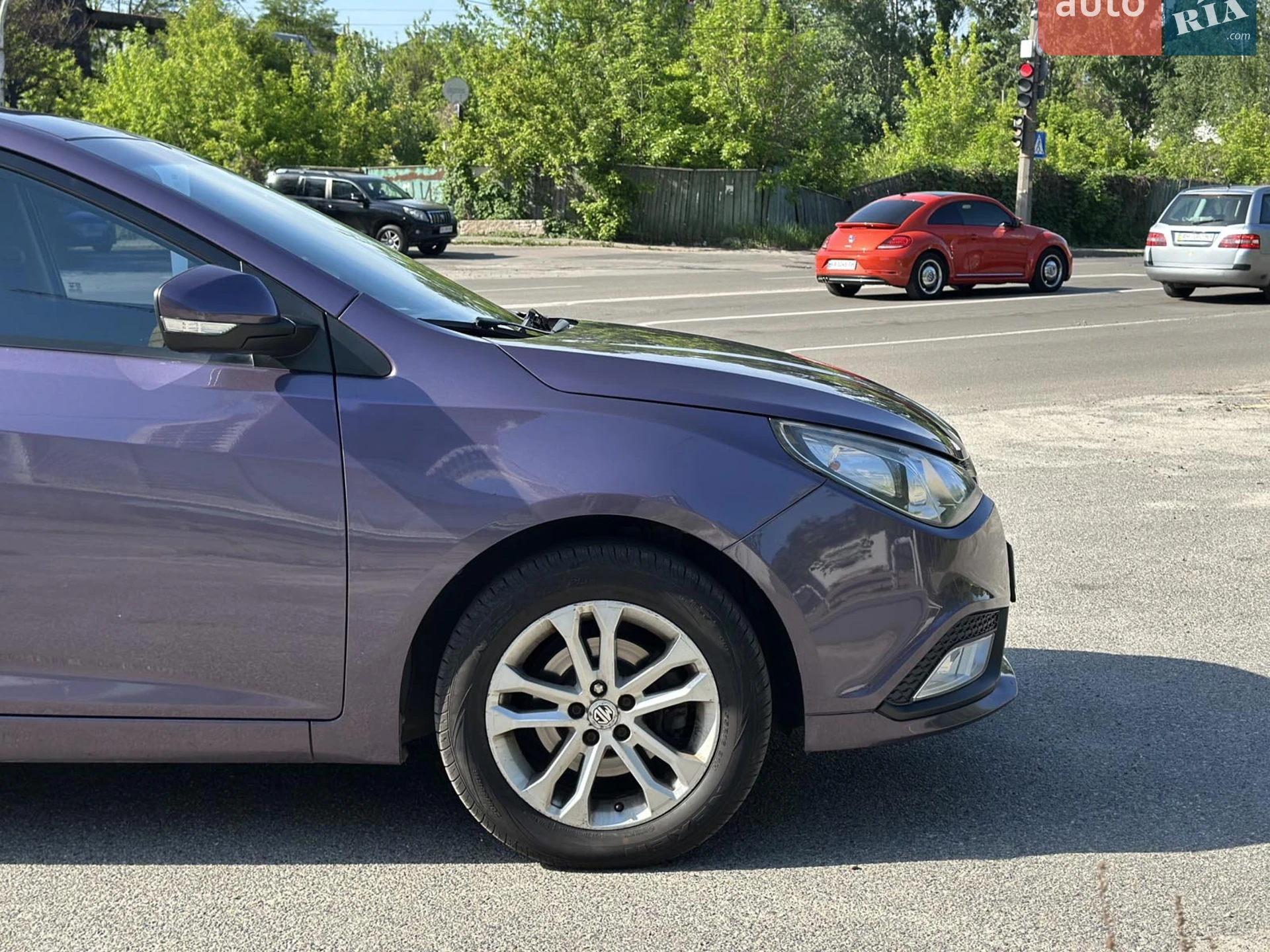 2013 MG 5 - мініатюра 6