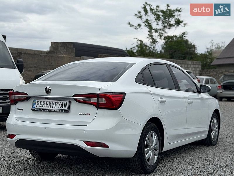 Седан MG 5 2022 в Днепре