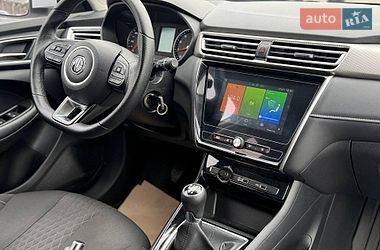 Седан MG 5 2022 в Днепре