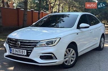 Седан MG 5 2022 в Днепре