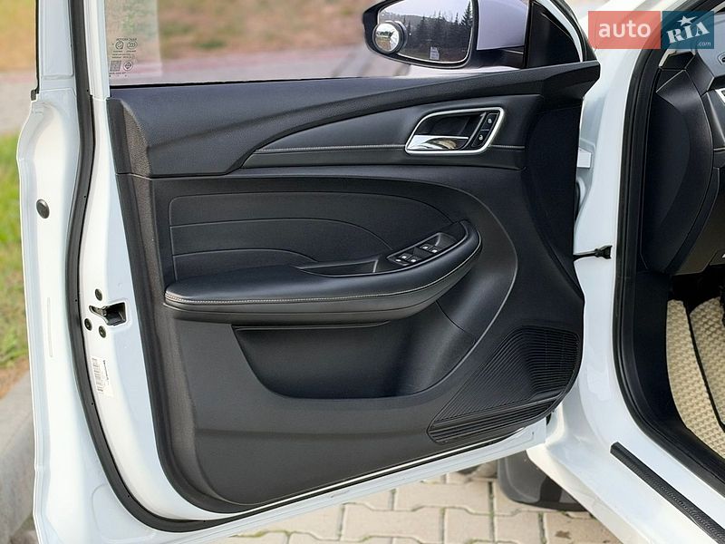 Седан MG 5 2021 в Тернополе фото 21 Седан MG 5 2021 в Тернополе