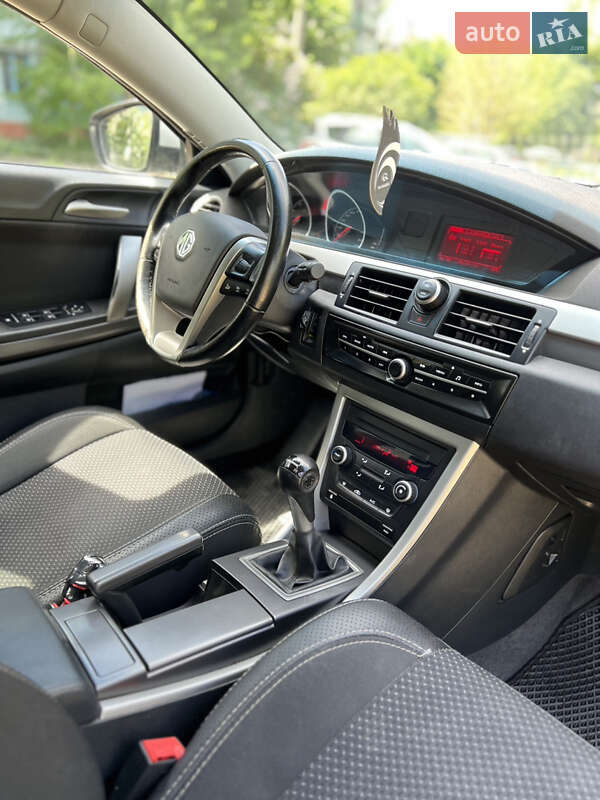 Лифтбек MG 6 2013 в Запорожье