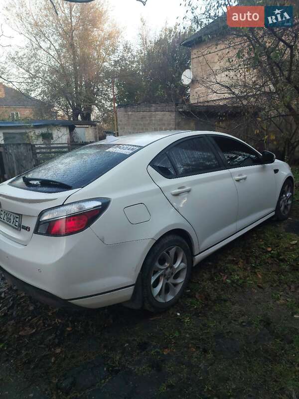 Седан MG 6 2012 в Дніпрі