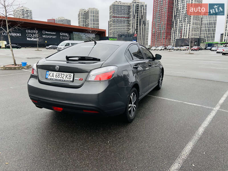 Лифтбек MG 6 2013 в Киеве фото 11 Лифтбек MG 6 2013 в Киеве